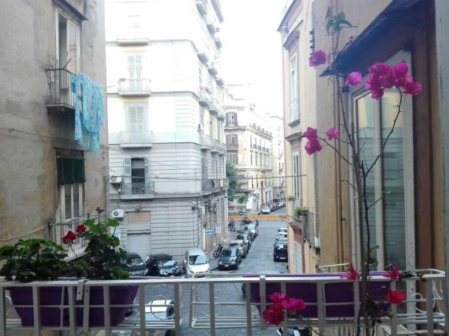 Joyfull Home In The Historical Center Napoli Exterior foto